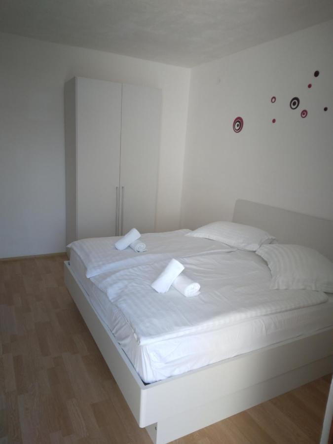 Ivanka Apartments Vrboska Chambre photo