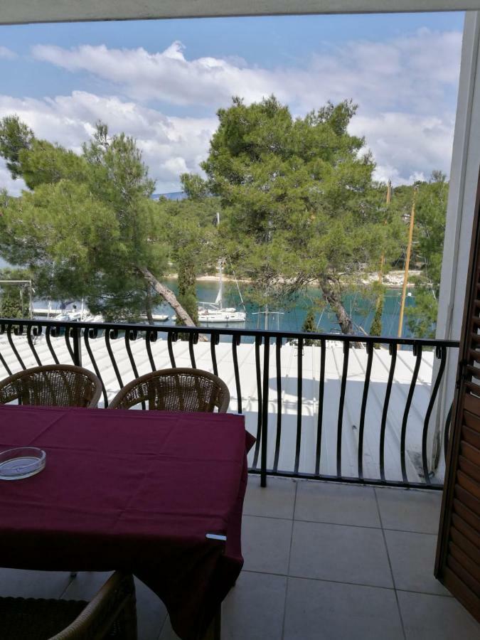 Ivanka Apartments Vrboska Extérieur photo